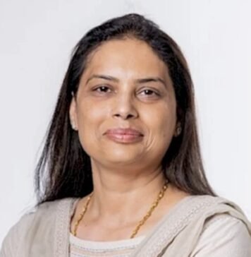 Plastic Recycling: A lost cause or a reversible healing in the development